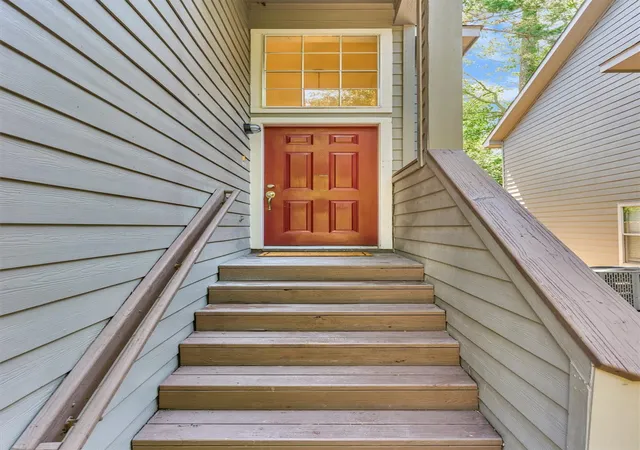 5th image of 111 N Villa Oaks Dr, The Woodlands, TX 77382 | MLS# 18182425