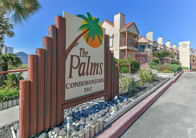 3rd image of 7312 Seawall Blvd, Galveston, TX 77551