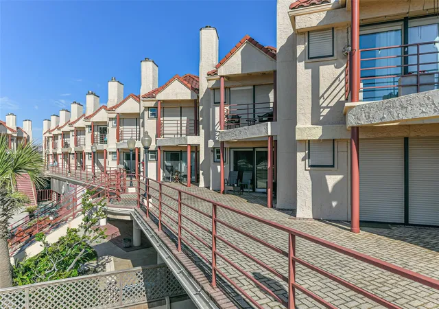 5th image of 7312 Seawall Blvd, Galveston, TX 77551