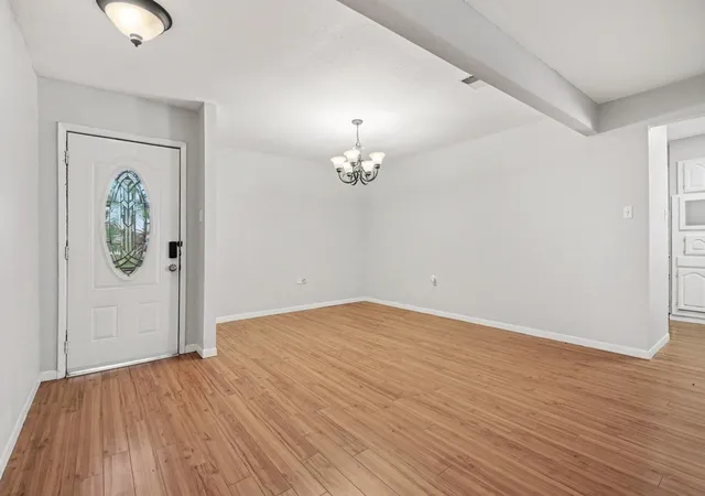 Photo 3 of Single family home for sale at 16207 Havenhurst Dr, Houston, TX 77059 | MLS# 96074774 | Listing updated on 2026-09-10