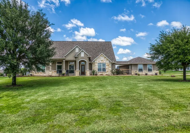 Homes for sale in Bellville, TX | 586 Ruby Dr, Bellville, TX 77418 | MLS# 74869982