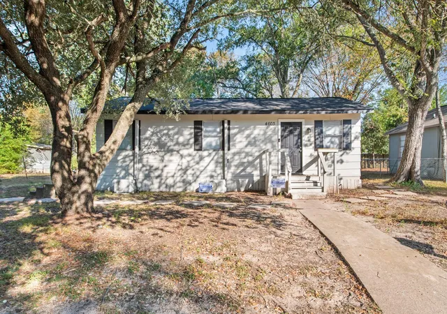 Photo 1 of Single family home for sale at 4603 Castle Ave, Bryan, TX 77808 | MLS# 53200680 | Listing updated on 2026-09-28