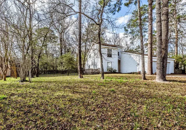 3rd image of 3648 Youpon, Huntsville, TX 77340 | MLS# 41800839
