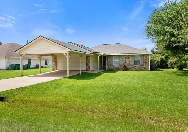 Homes for sale in Madisonville, TX | 116 N Tammye Ln, Madisonville, TX 77864 | MLS# 26353066