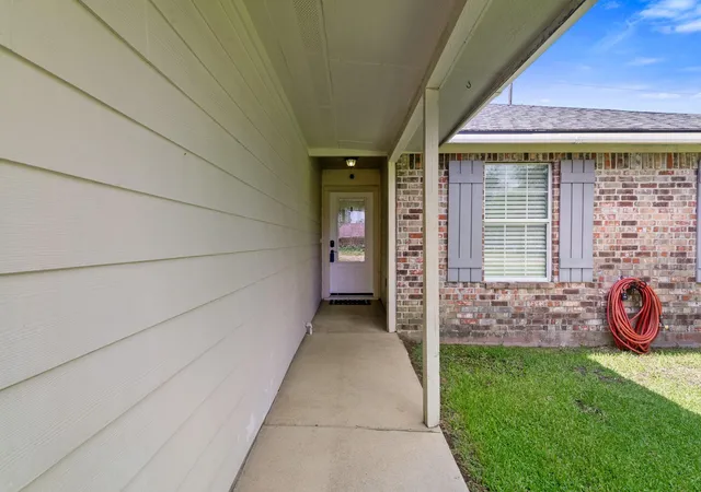 Homes for sale in Madisonville, TX | 116 N Tammye Ln, Madisonville, TX 77864 | MLS# 26353066