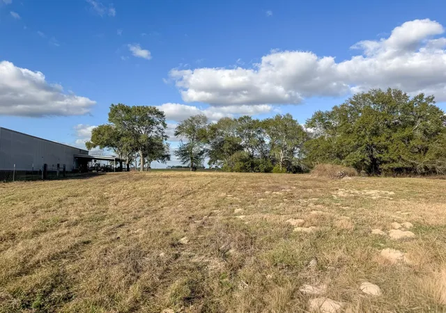 4th image of 818 +/- Ac Henson Rd, Hempstead, TX 77445 | MLS# 26183987