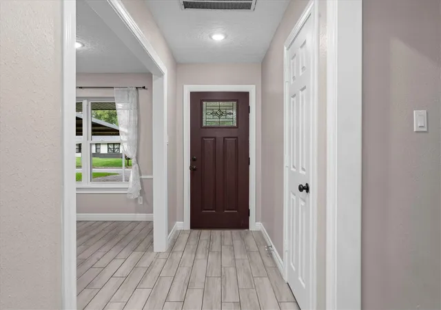 5th image of 703 Barbara St, Tomball, TX 77375 | MLS# 30766053