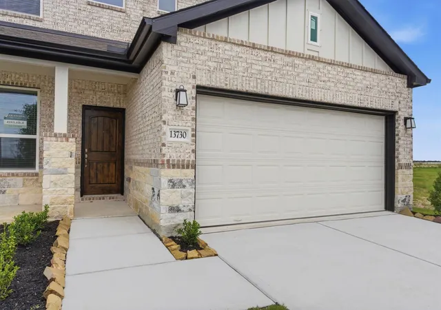 Homes for sale in Iowa Colony, TX | 13730 Olympic River Ln, Iowa Colony, TX 77583 | MLS# 43400384