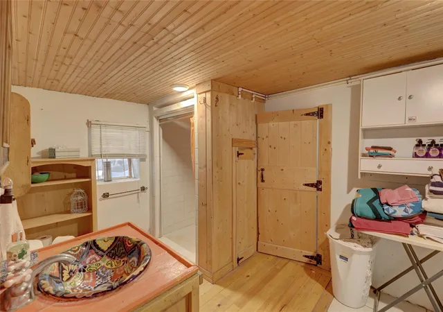 Photo 4 of Single family home for sale at 207 S 5Th St E, Marathon, TX 79842 | MLS# 24040734 | Listing updated on 2026-08-23