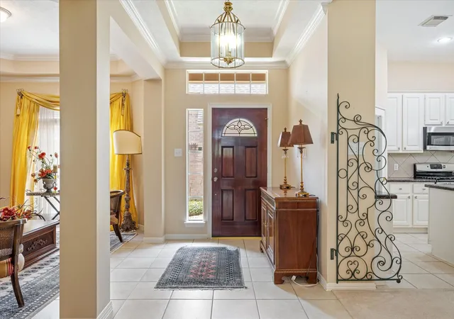 5th image of 23 E Sienna Pl, Spring, TX 77382 | MLS# 5617669