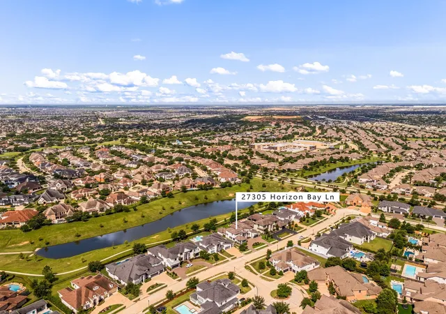 Photo 3 of Sale Pending at 27305 Horizon Bay Ln, Katy, TX 77494 | MLS# 43577262 | Listing updated on 2026-09-14