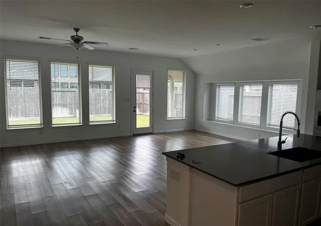 Photo 3 of Single family home for sale at 31510 Vineyard Creek Dr, Fulshear, TX 77441 | MLS# 73796075 | Listing updated on 2026-08-30