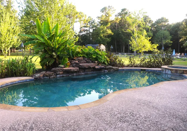 Photo 3 of Mansion for sale at 15211 Mccall Park, Magnolia, TX 77355 | MLS# 31084940 | Listing updated on 2026-08-01