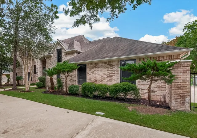 Photo 3 of Single family home for sale at 4334 Crystal Ridge St, Missouri City, TX 77459 | MLS# 64617472 | Listing updated on 2026-08-27