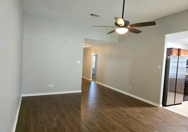 Photo 3 of Single family home for sale at 10320 Stone Gate Dr, Conroe, TX 77385 | MLS# 18765718 | Listing updated on 2026-07-25
