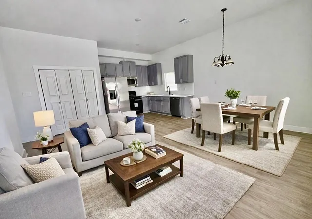 4th image of 7989 Sunbury St, Houston, TX 77028 | MLS# 63412374