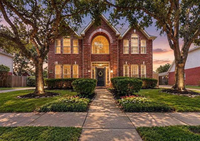 1st image of 3615 Garrettsville Dr, Pearland, TX 77584 | MLS# 66807274
