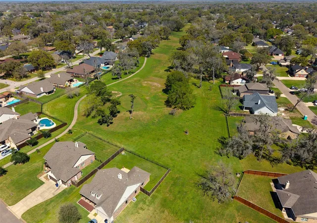 15th image of Wood Haven Dr, West Columbia, TX 77486 | MLS# 31827326