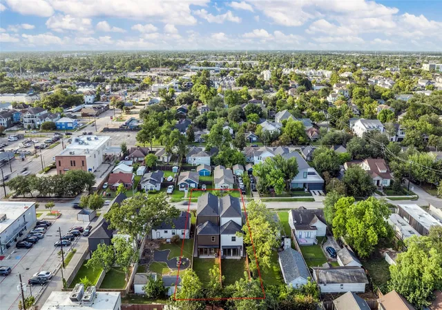 44th image of 116 E 23rd St, Houston, TX 77008 | MLS# 81689864