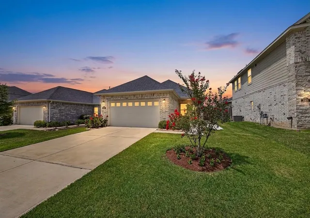 1st image of 31622 Brown Fern Dr, Fulshear, TX 77441 | MLS# 94391400