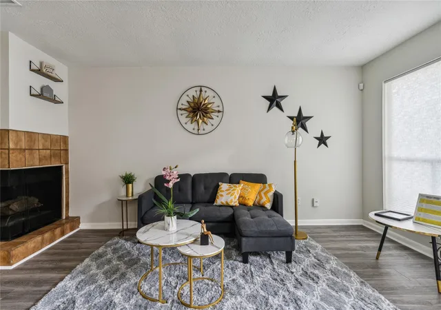 5th image of 2379 Briarwest Blvd #19, Houston, TX 77077 | MLS# 98103366