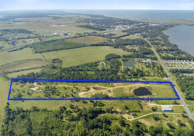 4th image of 1624 Fm 563, Anahuac, TX 77514 | MLS# 497488