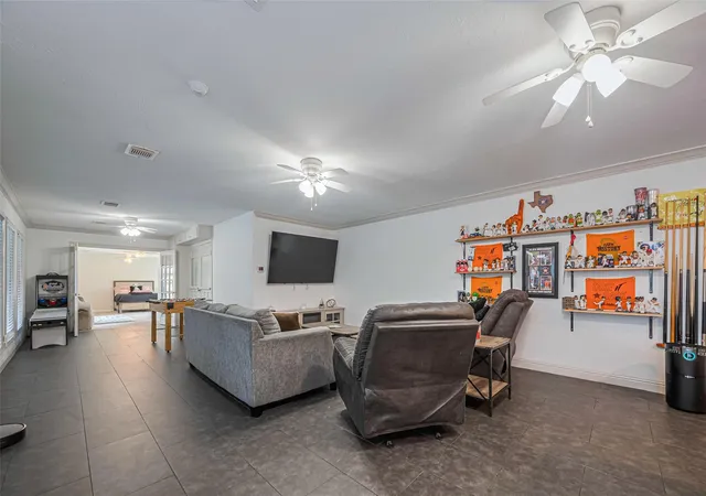 3rd image of 218 Beaumont Dr, Magnolia, TX 77354 | MLS# 92504618