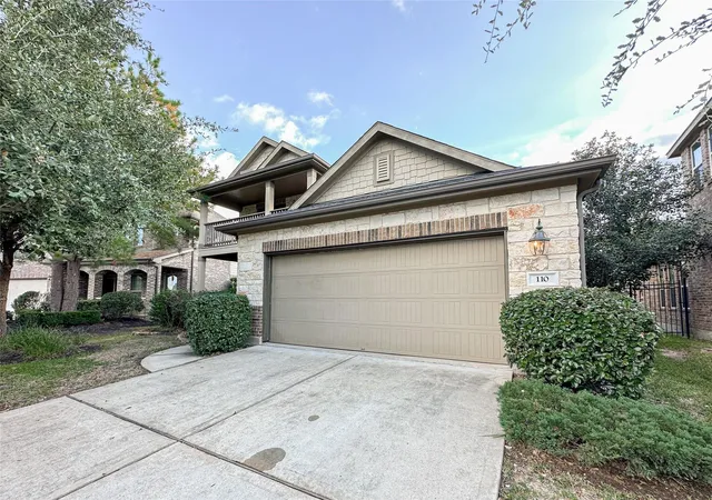 2nd image of 110 S Sawbridge Cir, Spring, TX 77389 | MLS# 75957305