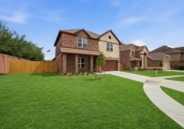 33rd image of 114 Par Cir, La Porte, TX 77571 | MLS# 59777883