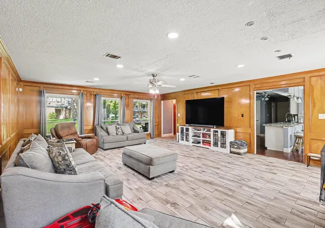 Photo 4 of Single family home for sale at 20702 Trellis Ln, Houston, TX 77073 | MLS# 52110045 | Listing updated on 2026-09-08