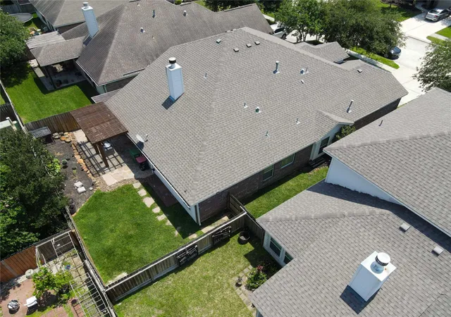 Photo 4 of Single family home for sale at 21495 Rose Ml Dr, Kingwood, TX 77339 | MLS# 48944863 | Listing updated on 2026-08-11
