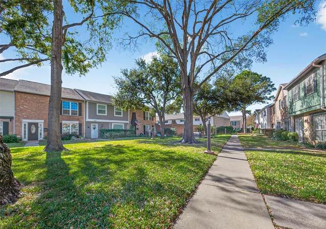 4th image of 14381 Still Meadow Dr, Houston, TX 77079 | MLS# 69674013