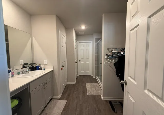 Photo 3 of Single family home for sale at 9861 Spring Crk Rd, Cleveland, TX 77327 | MLS# 77456864 | Listing updated on 2026-09-14