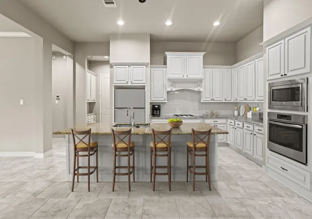4th image of 3914 Morning Creek Ct, Fulshear, TX 77441 | MLS# 85563099
