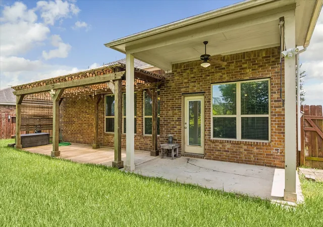5th image of 1826 Olive Pine Dr, Fresno, TX 77545 | MLS# 3714941