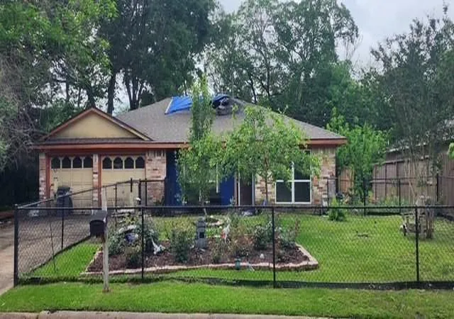 1st image of 8719 James Ln, Hitchcock, TX 77563 | MLS# 74823542