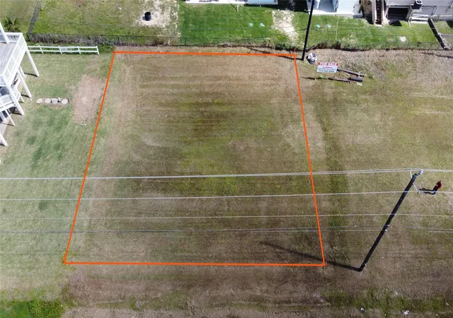 Photo 3 of Land for sale at 17501 (est) San Luis Pass Rd, Galveston, TX 77554 | MLS# 75616472 | Listing updated on 2026-04-23