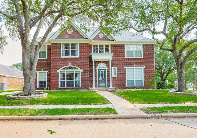 Photo 2 of Single family home for sale at 4115 Mainsail Cir, Missouri City, TX 77459 | MLS# 66110083 | Listing updated on 2026-09-30