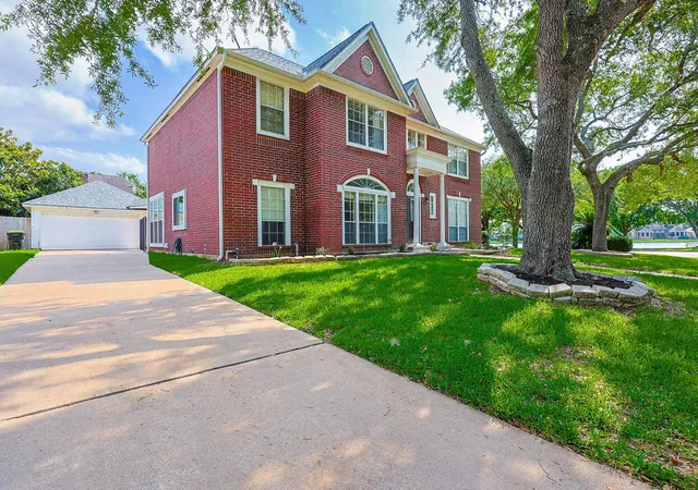 Photo 3 of Single family home for sale at 4115 Mainsail Cir, Missouri City, TX 77459 | MLS# 66110083 | Listing updated on 2026-09-30