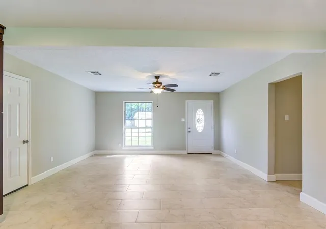 Photo 4 of Single family home for sale at 16626 Forest Bend Ave, Friendswood, TX 77546 | MLS# 98784770 | Listing updated on 2026-08-27
