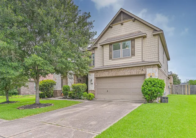 Photo 1 of Single family home for sale at 6003 Orchard Trl Dr, Pearland, TX 77581 | MLS# 50161672 | Listing updated on 2026-09-10