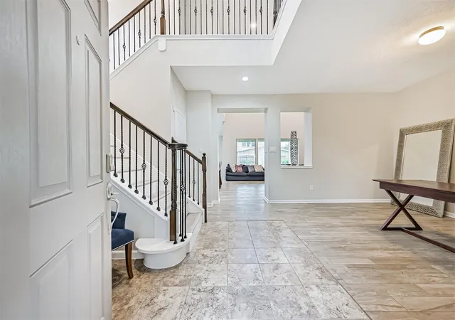 Photo 3 of Single family home for sale at 6003 Orchard Trl Dr, Pearland, TX 77581 | MLS# 50161672 | Listing updated on 2026-09-10