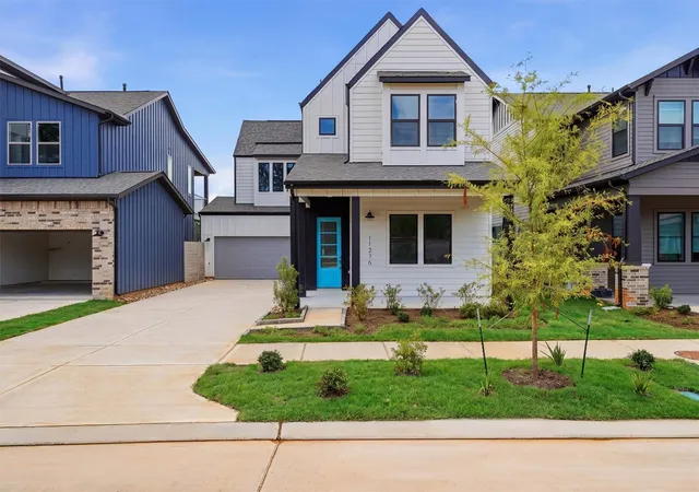 Photo 1 of Single family home for sale at 11276 Dance Hall Dr, Montgomery, TX 77316 | MLS# 97507884 | Listing updated on 2026-10-09