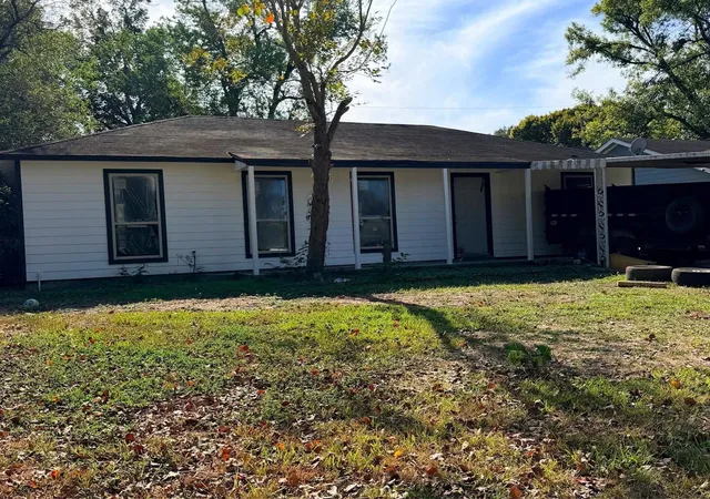 1st image of 5626 Schevers St, Houston, TX 77033 | MLS# 15613874