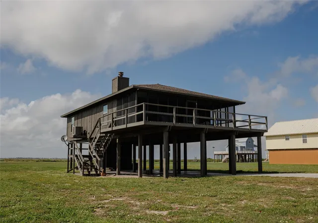 1st image of 352 Driftwood Dr, Matagorda, TX 77457 | MLS# 36586355