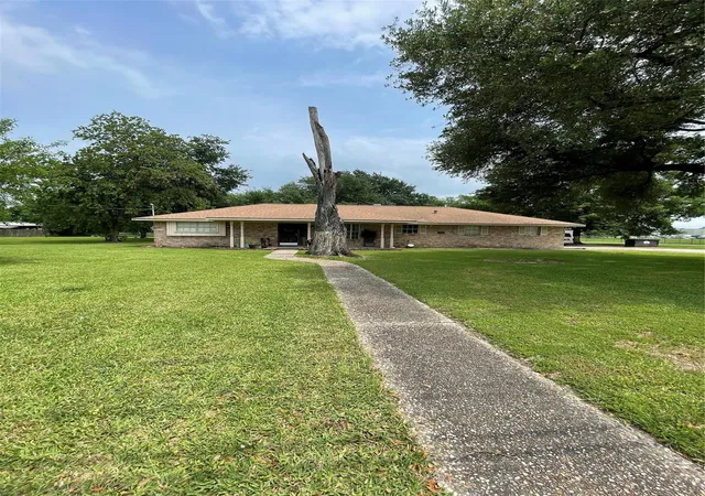 Photo 1 of Single family home for sale at 15202 Henry Rd, Houston, TX 77060 | MLS# 80791367 | Listing updated on 2026-05-01