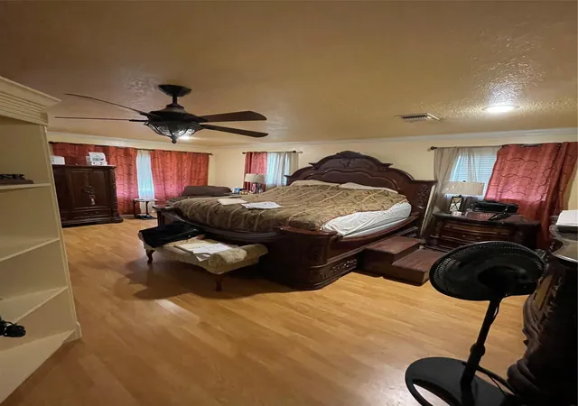 Photo 3 of Single family home for sale at 15202 Henry Rd, Houston, TX 77060 | MLS# 80791367 | Listing updated on 2026-05-01