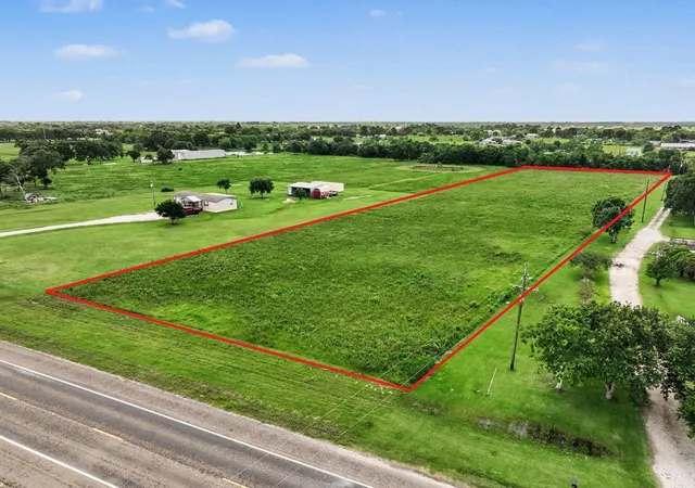 Homes for sale in Anahuac, TX | 04 Hwy 61, Anahuac, TX 77514 | MLS# 92523144