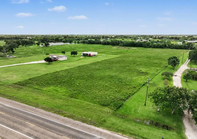 Homes for sale in Anahuac, TX | 04 Hwy 61, Anahuac, TX 77514 | MLS# 92523144