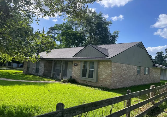 Photo 2 of Single family home for sale at 16526 Walnut Springs Ln, Magnolia, TX 77355 | MLS# 19192467 | Listing updated on 2026-06-09